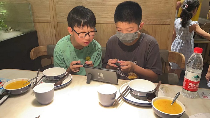 绿茶餐厅2.jpg