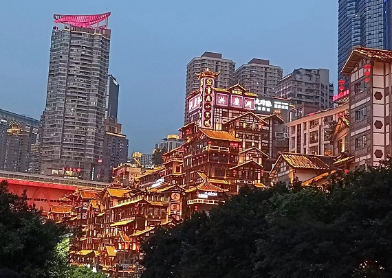 重庆洪崖洞-观景台1.jpg