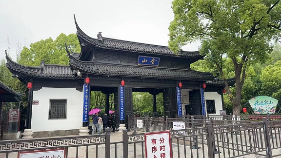 镇江金山1.jpg