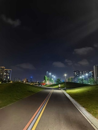 杭州运河跑道4.jpg