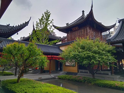 雨天游上海玉佛禅寺4.jpg