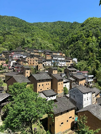 黄山阳产土楼2.jpg