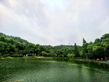秀峰山公园4.jpg